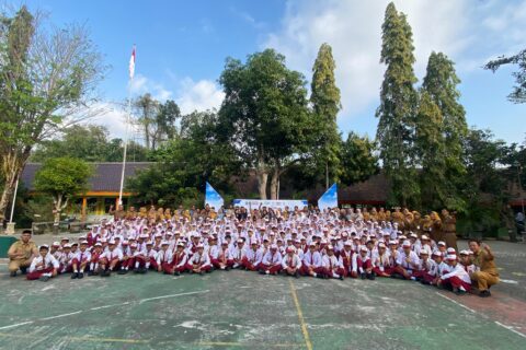 Masa Pengenalan Lingkungan Sekolah( MPLS )